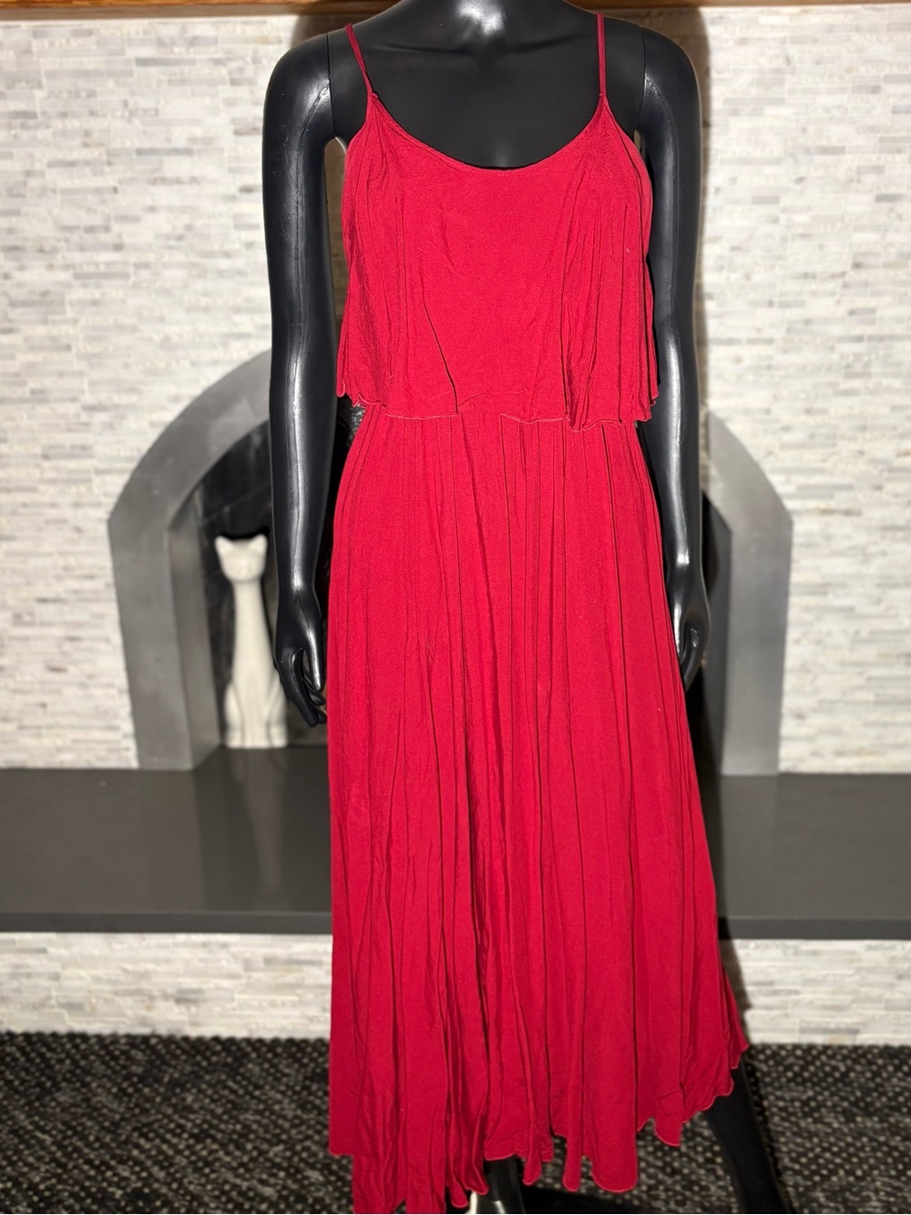 Kaitlyn Clothing Red Popover Overlay Pleated Maxi Dress Size Small